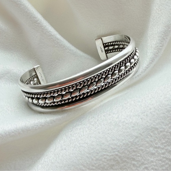 Navajo Tahe Sterling Silver Multi-Row Triple Twisted Wire Rope & Cuff Bracelet - Picture 11 of 15